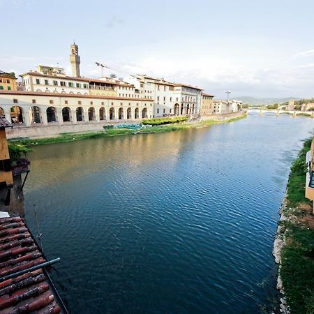 Ponte Vecchio Tower Apartment Флоренция Екстериор снимка