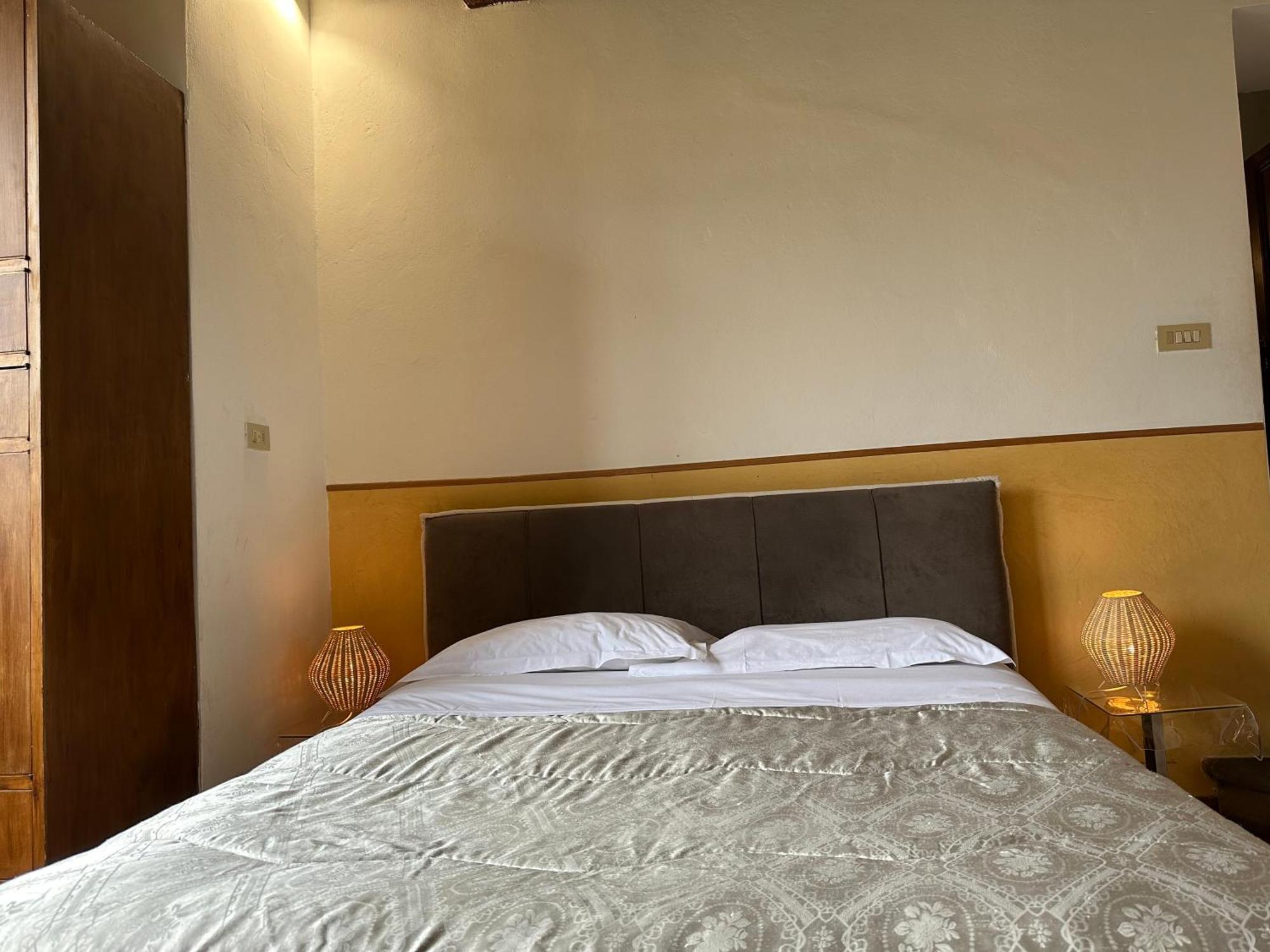 Ponte Vecchio Tower Apartment Флоренция Екстериор снимка