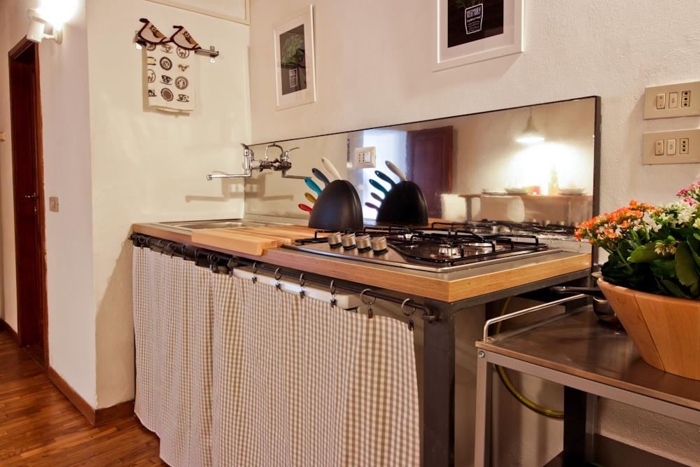 Ponte Vecchio Tower Apartment Флоренция Екстериор снимка