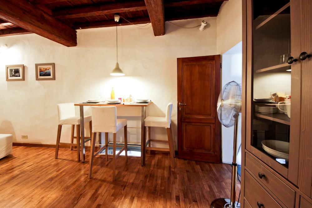 Ponte Vecchio Tower Apartment Флоренция Екстериор снимка
